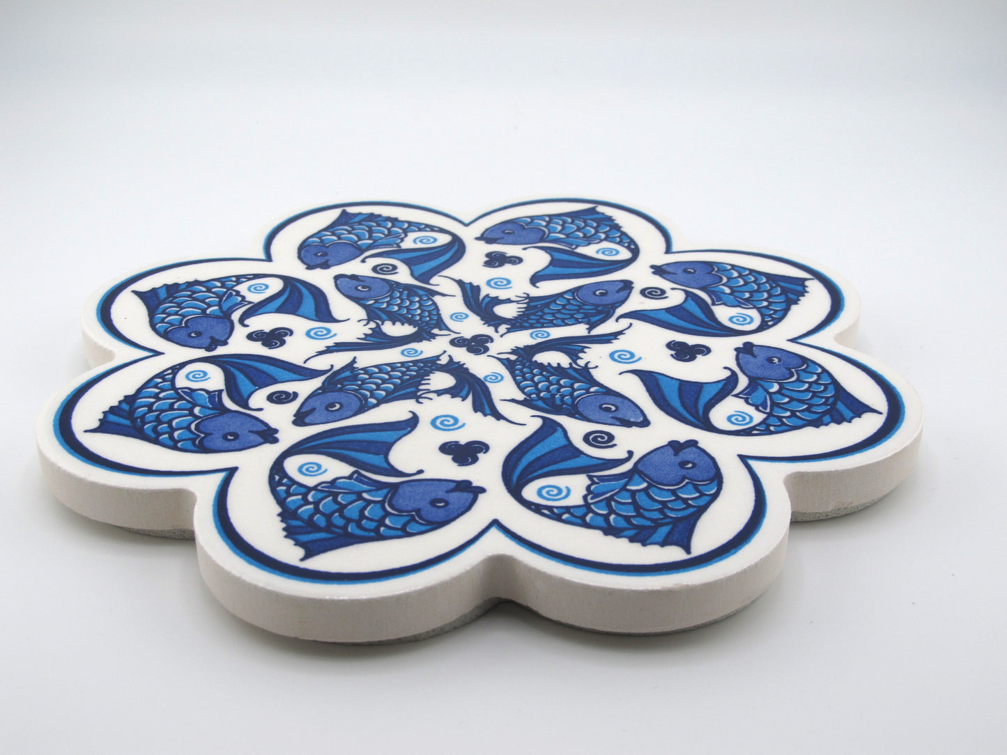 Turkish Hot Pad Beachy Fishy Design